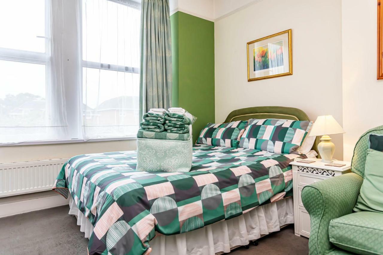 The Ravensbourne Hotel Bournemouth Phòng bức ảnh